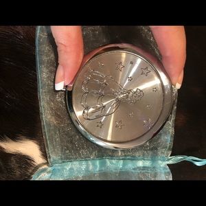 Cinderella mirror compact